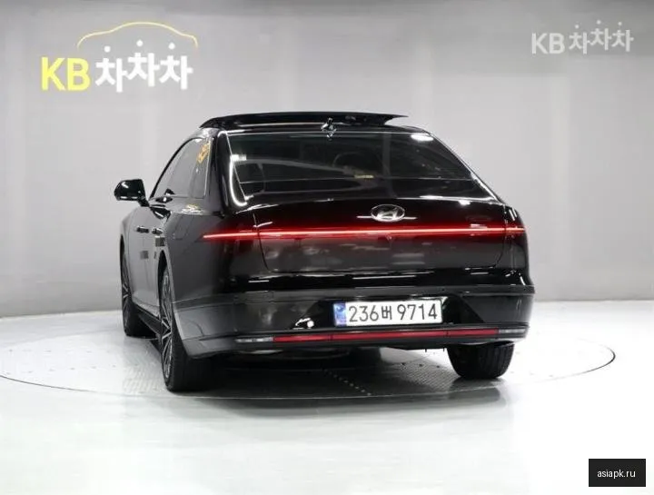 Hyundai Grandeur 4