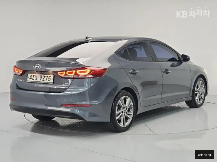 Hyundai Avante 4