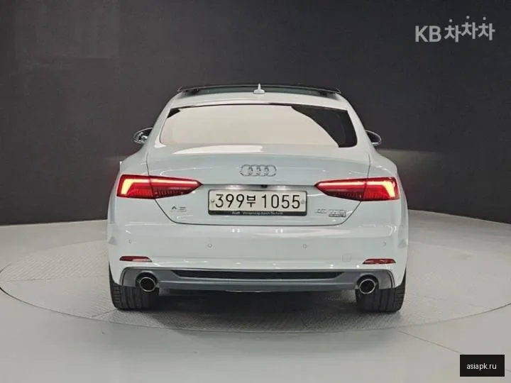Audi A5 3
