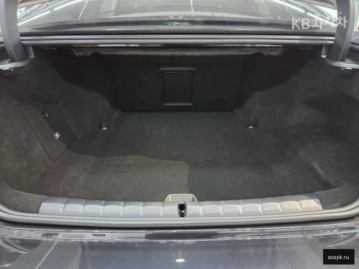 BMW i7 6