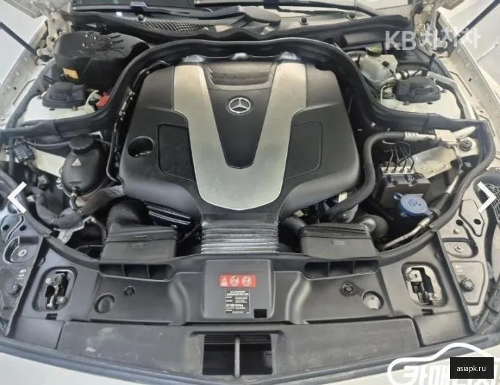 Mercedes-Benz CLS-Class 5