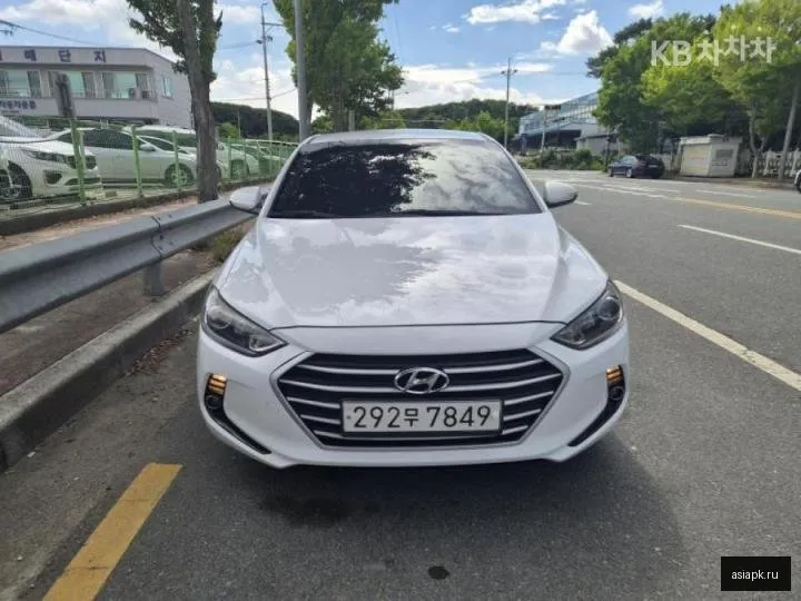 Hyundai Avante 3