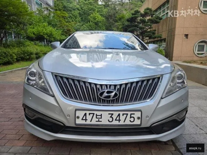 Hyundai Grandeur 4