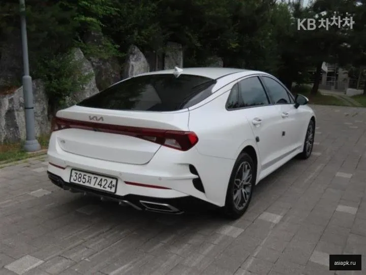 Kia K5 3