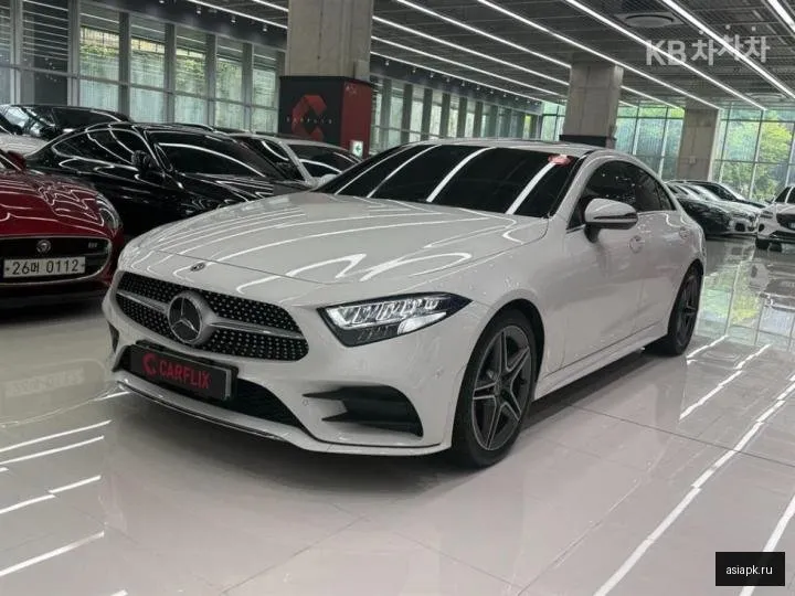 Mercedes-Benz CLS-Class 3