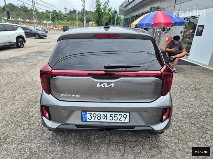 Kia Morning 3