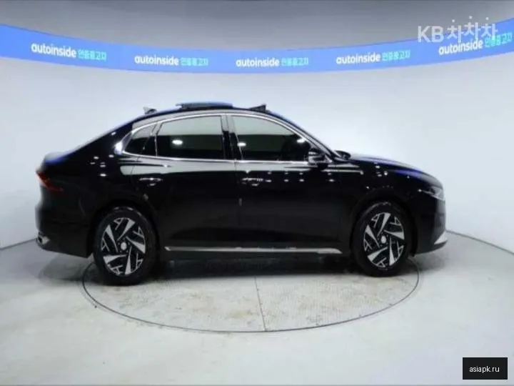 Hyundai Grandeur 3