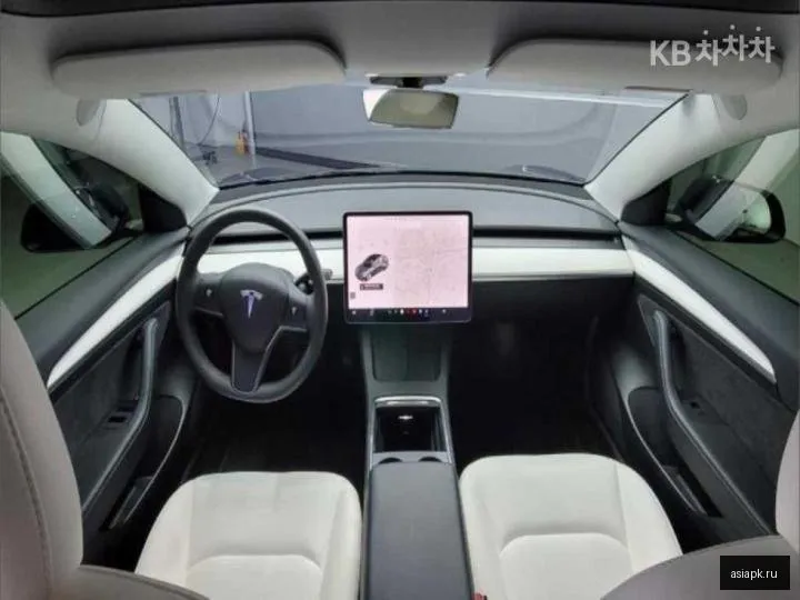 tesla Model 3 6