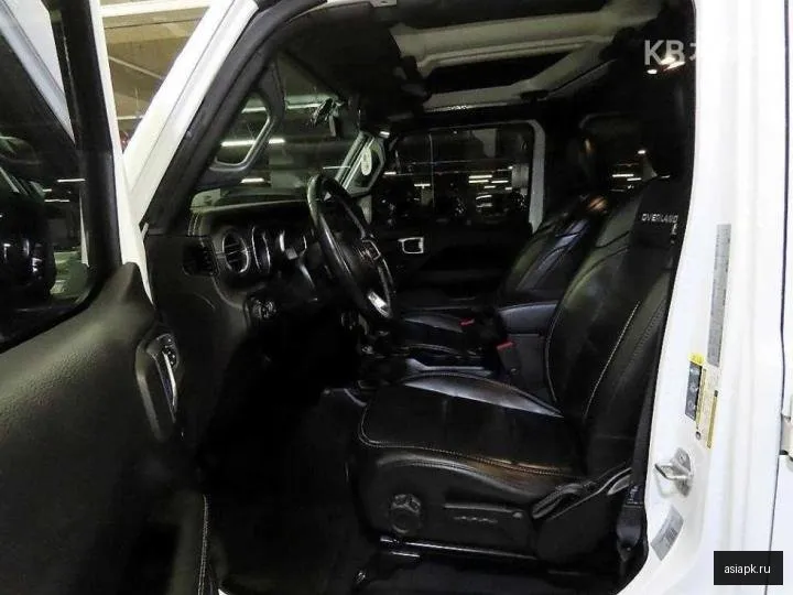 Jeep Wrangler 6