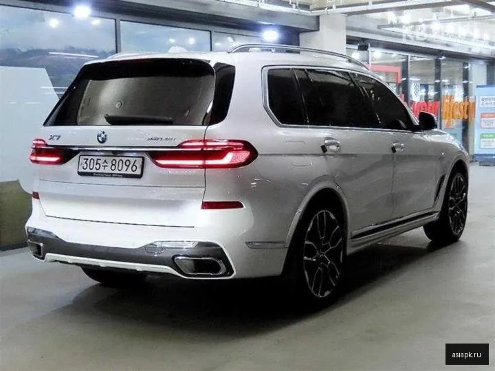 BMW X7 5