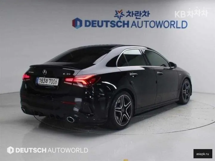 Mercedes-Benz A-Class 2