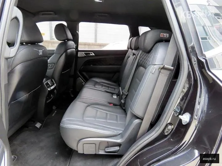 SsangYong Rexton 6