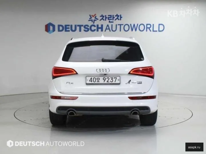 Audi Q5 4