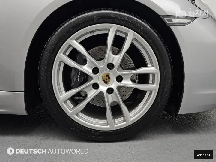 Porsche Cayman 5