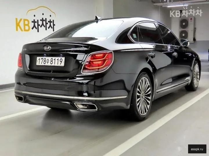 Kia K9 4