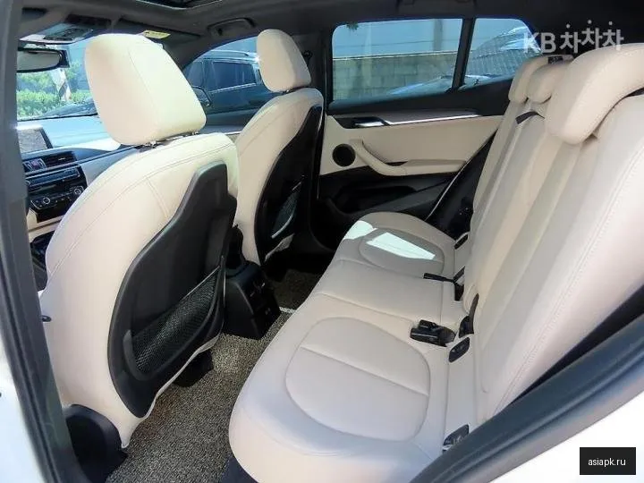 BMW X2 6