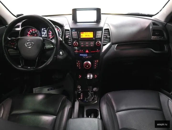 SsangYong Tivoli 6