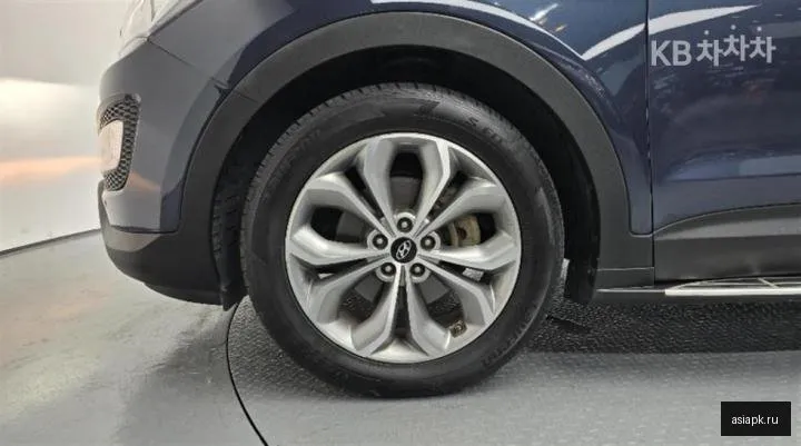 Hyundai Santa Fe 5