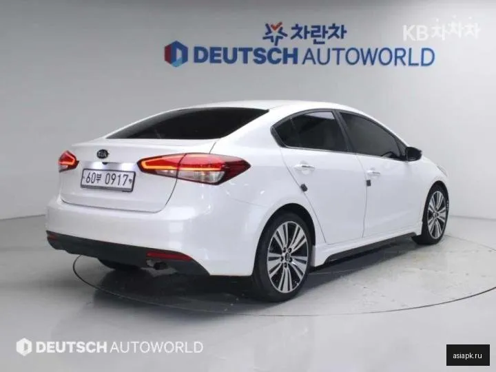 Kia K3 2