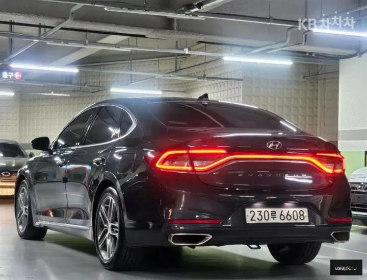 Hyundai Grandeur 3