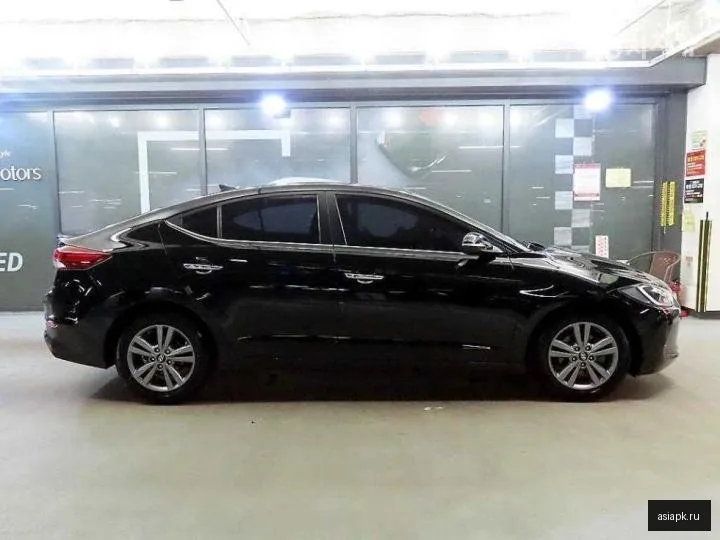 Hyundai Avante 3