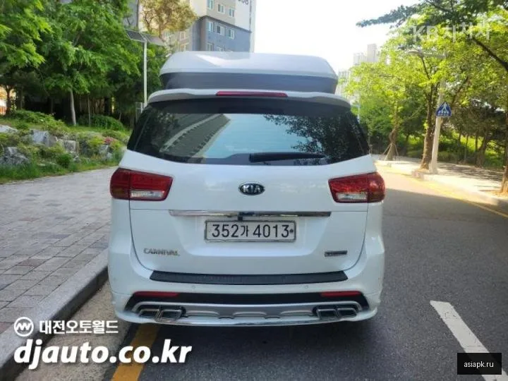 Kia Carnival 6
