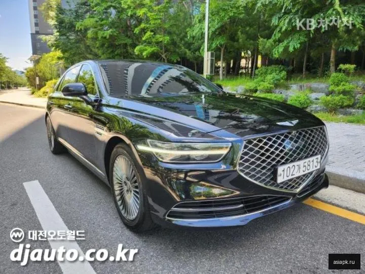 Genesis G90 2
