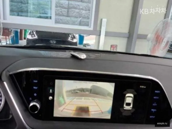 Hyundai Sonata 6