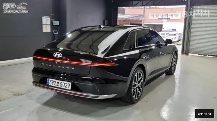 Hyundai Grandeur 2