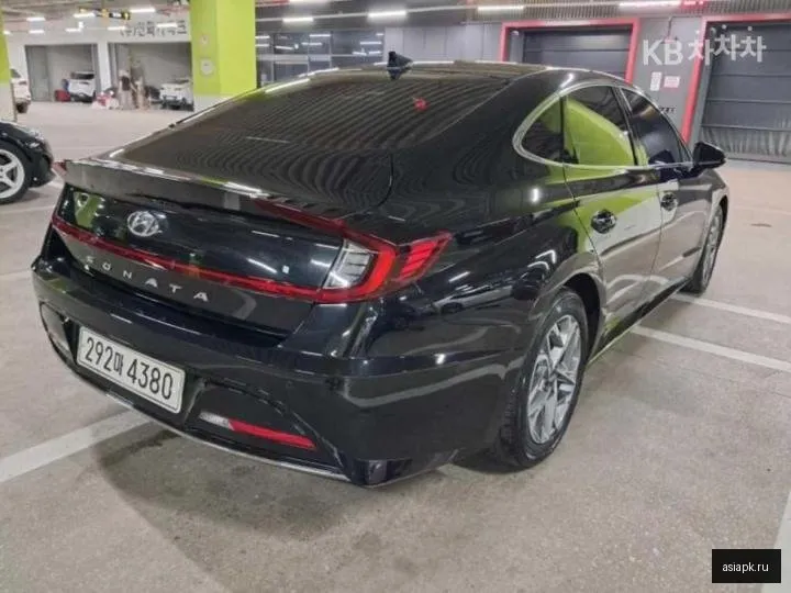 Hyundai Sonata 4
