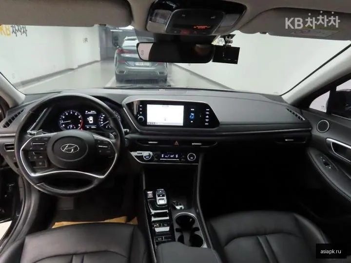 Hyundai Sonata 6