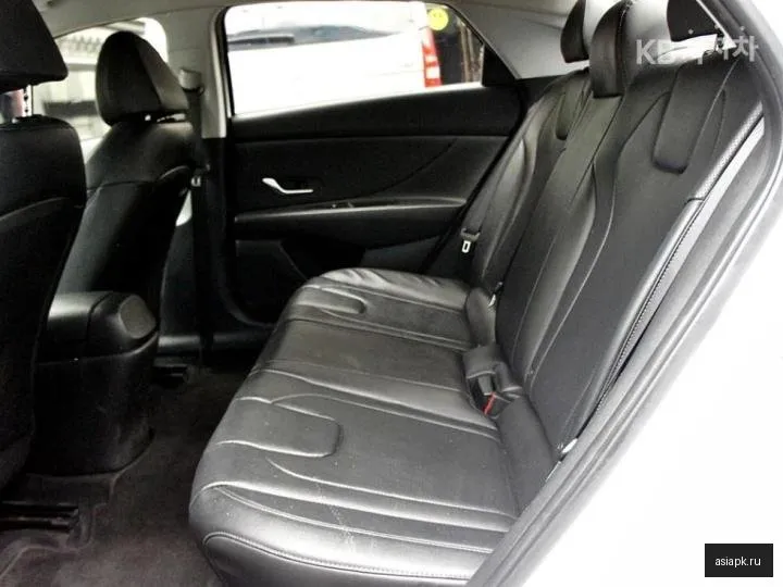 Hyundai Avante 6