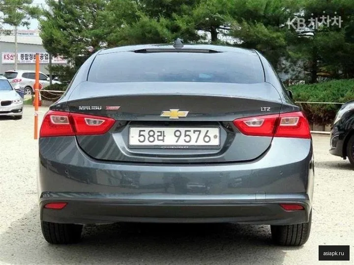Chevrolet Malibu 4