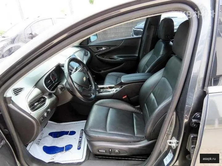 Chevrolet Malibu 5