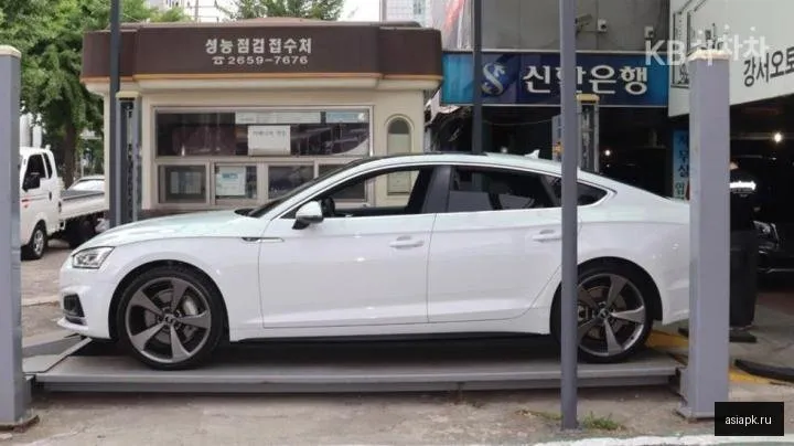 Audi A5 5