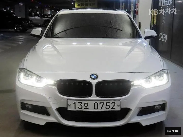 BMW 3-Series 2