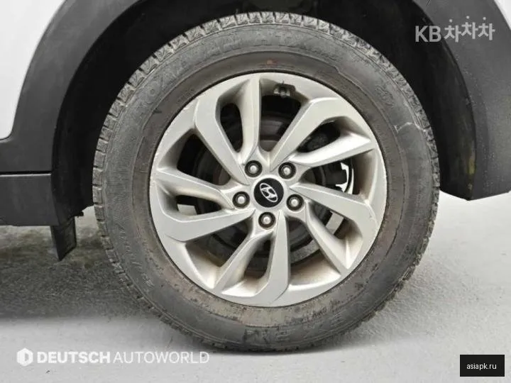 Hyundai Tucson 5