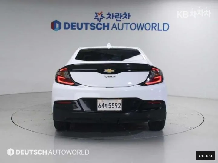 Chevrolet Volt 4