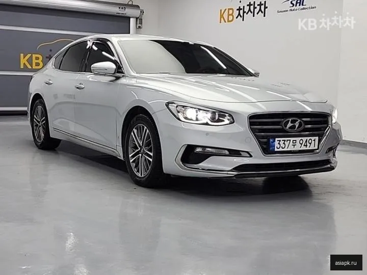 Hyundai Grandeur 4