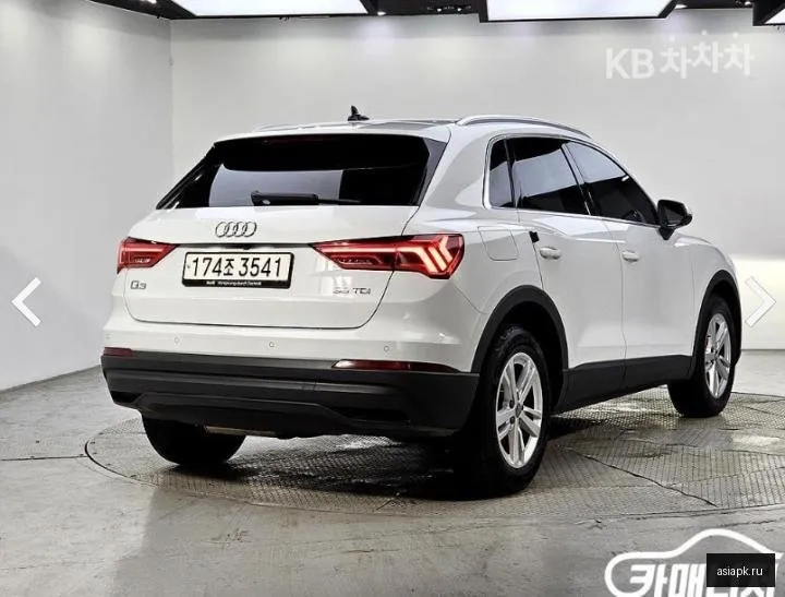 Audi Q3 4