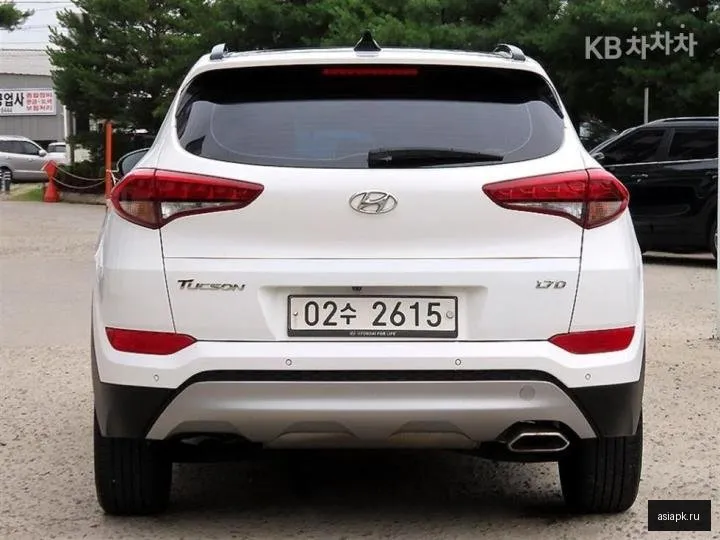 Hyundai Tucson 4