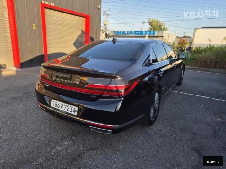 Genesis G90 2