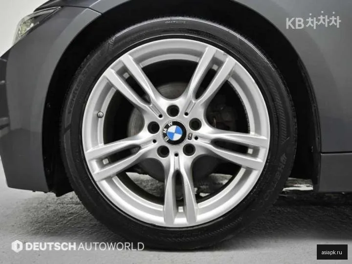 BMW 3-Series 5