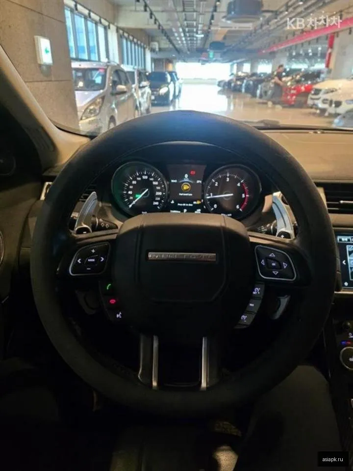 Land Rover Range Rover Evoque 2