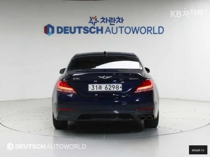 Genesis G70 4