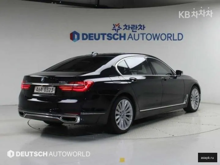 BMW 7-Series 2