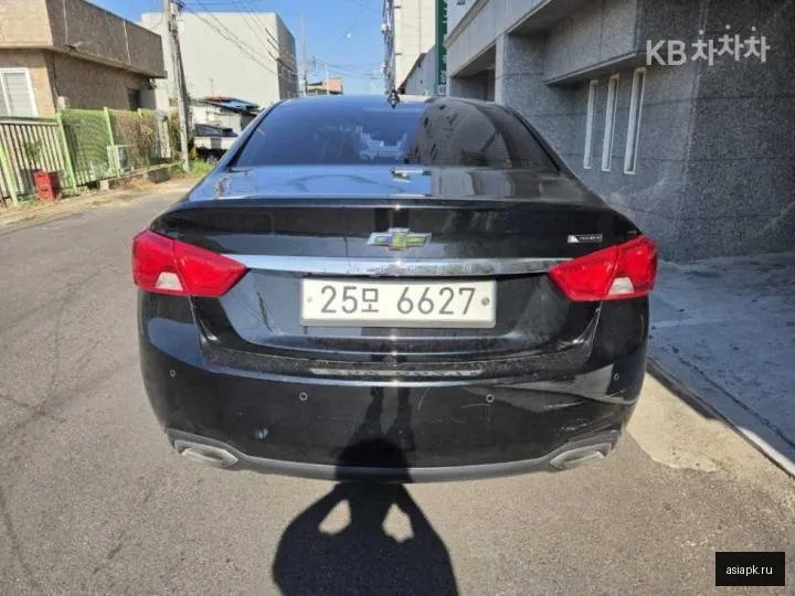 Chevrolet Impala 5