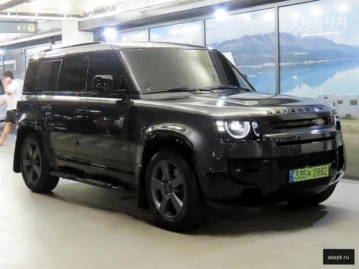 Land Rover Defender