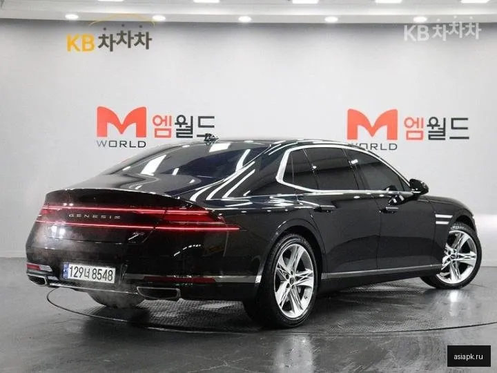 Genesis G90 3