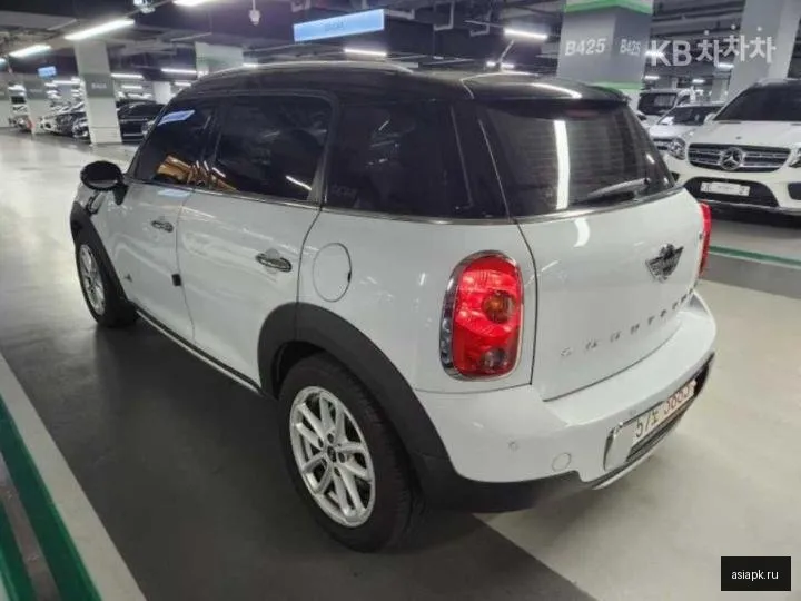 MINI Countryman 6